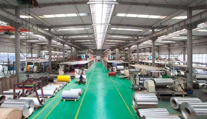 Panel de aluminio compuesto de color brillante de peso ligero ACP para uso en edificios e interiores 14