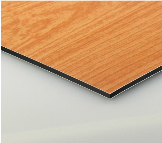 Proteja el edificio con paneles compuestos de aluminio PVDF. Solución definitiva para la construcción contemporánea.