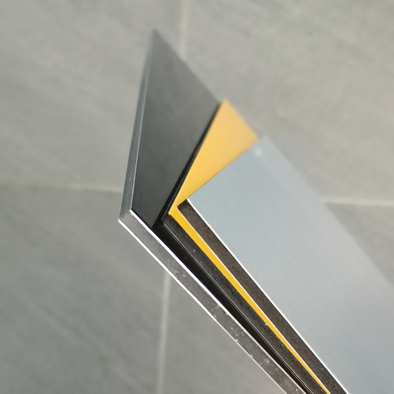 Panel compuesto de aluminio PVDF con núcleo irrompible y acabado de superficie brillante