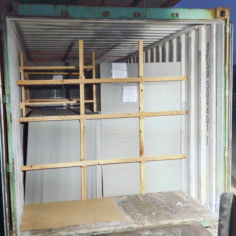 Panel compuesto de aluminio resistente al fuego ligero con recubrimiento PVDF y recubrimiento nano-PVDF para una fácil instalación y mantenimiento