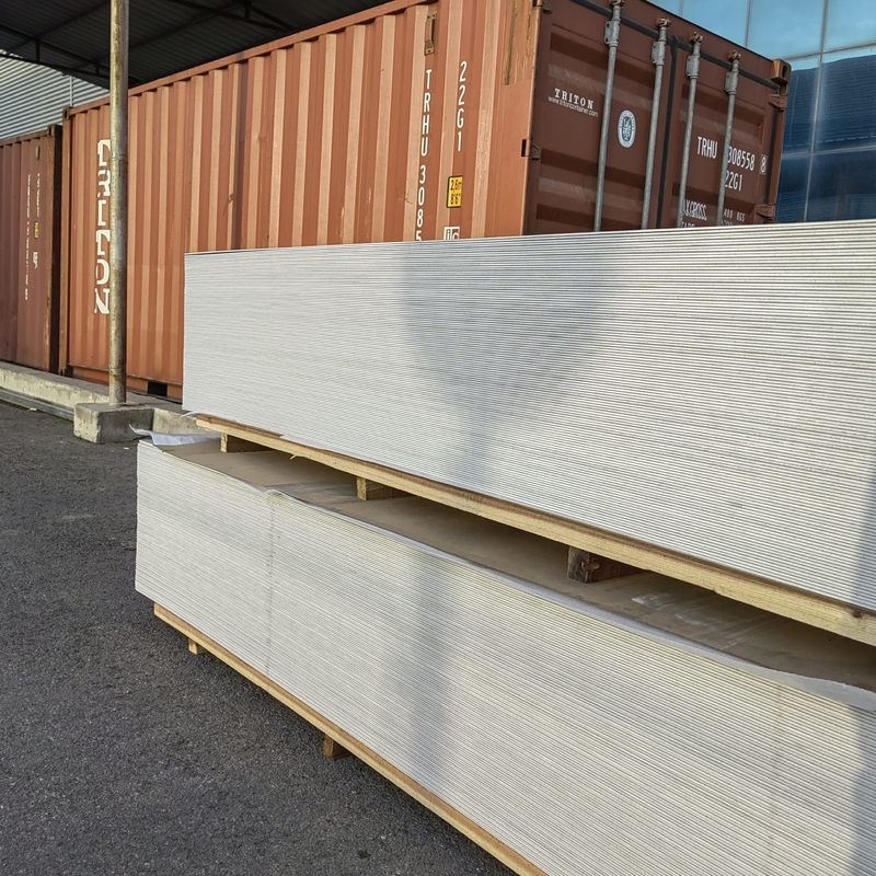 Panel compuesto de aluminio resistente al fuego ligero con recubrimiento PVDF y recubrimiento nano-PVDF para una fácil instalación y mantenimiento