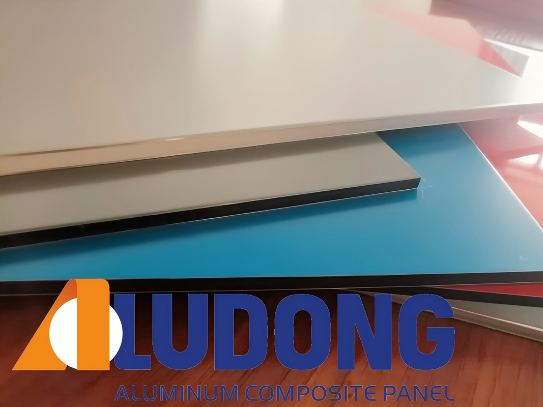 Panel de aluminio compuesto ACP Alucbond para cartelería revestimiento cortina de paredes de paredes Decoración interior
