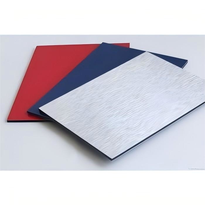 Fabricación de paneles compuestos de aluminio para revestimiento, revestimiento de paredes de cortinas y decoración interior.