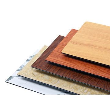 Panel compuesto de aluminio de madera de 4 mm, revestimiento PVDF, aislamiento acústico para el panel de pared del aeropuerto de grado Alucobond