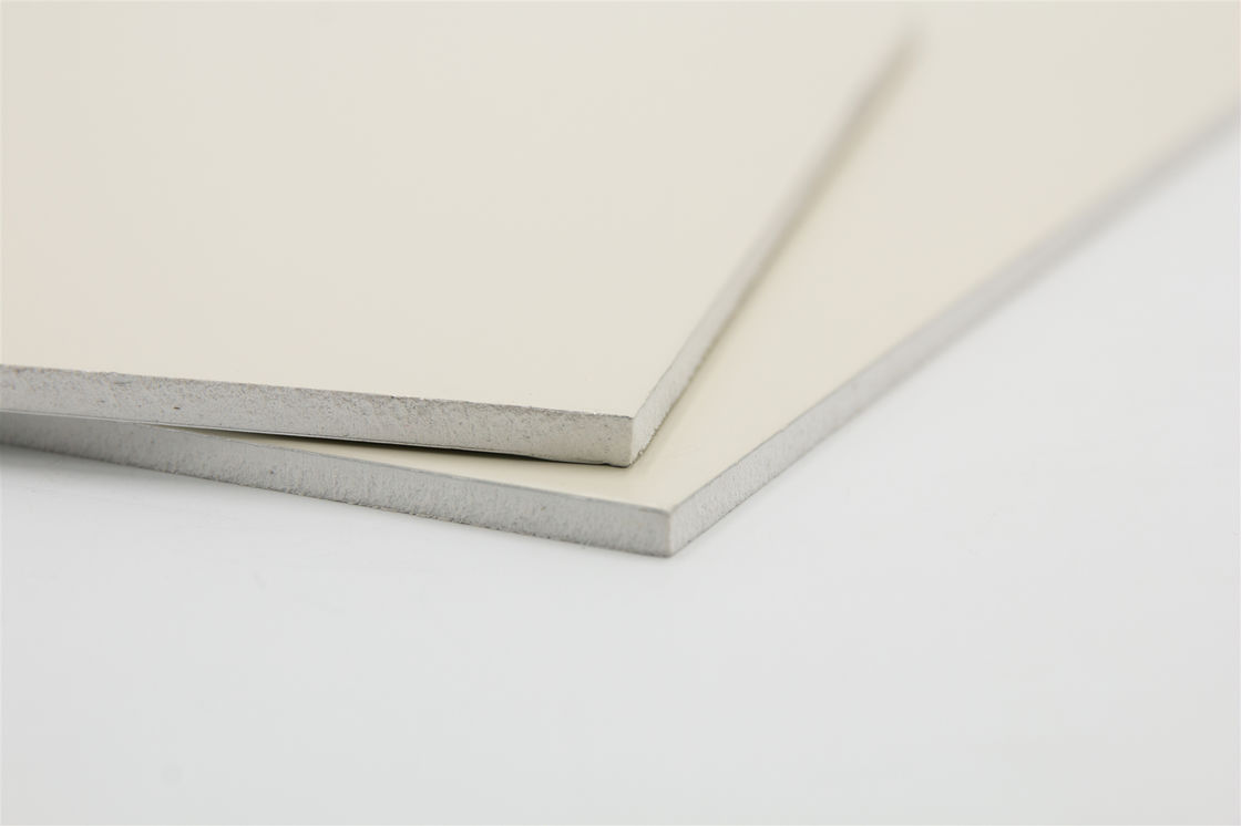 B1 A2 Panel Compuesto de Aluminio Alucbond PVDF para Aleros de Muro Cortina Exterior, Techo de Refugio Interior, Letrero