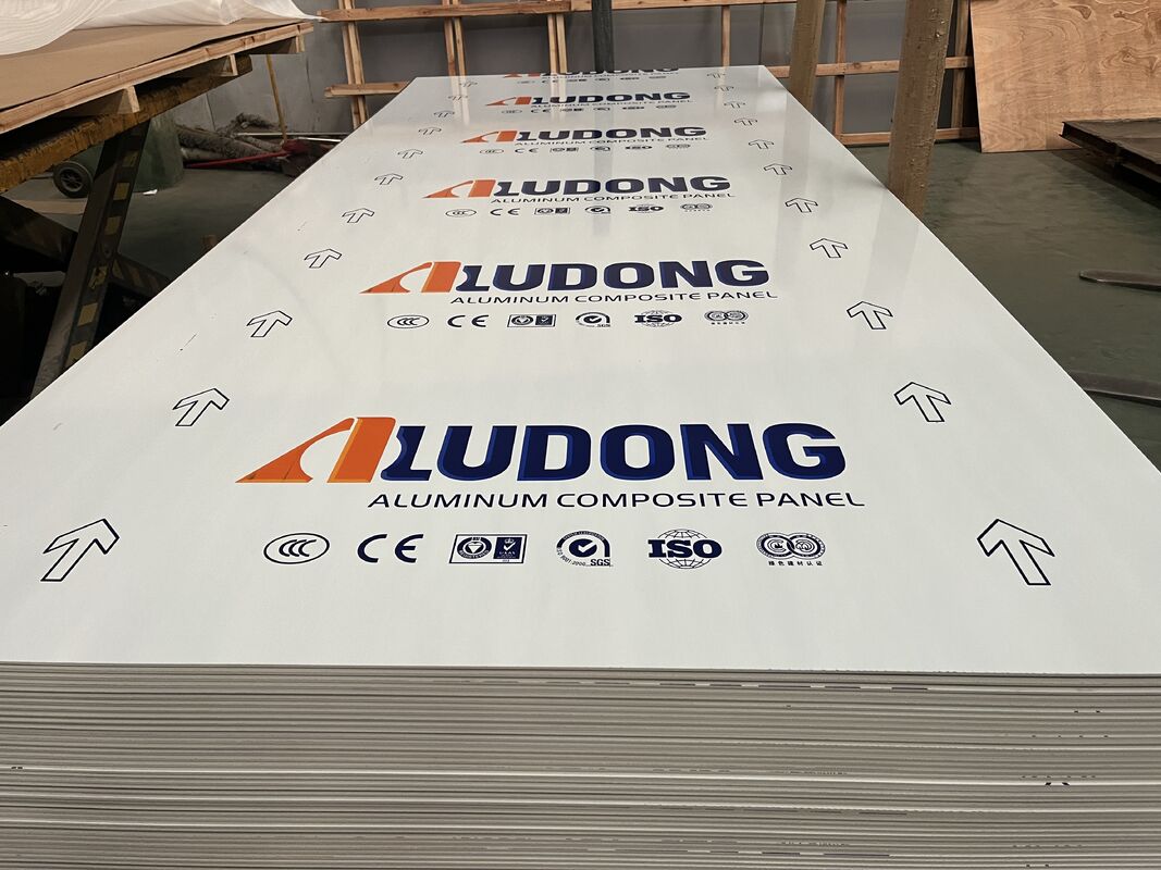 FR B1 Calidad de resistencia al fuego ACP ACM ALUCOBOND para edificios, paredes exteriores e interiores
