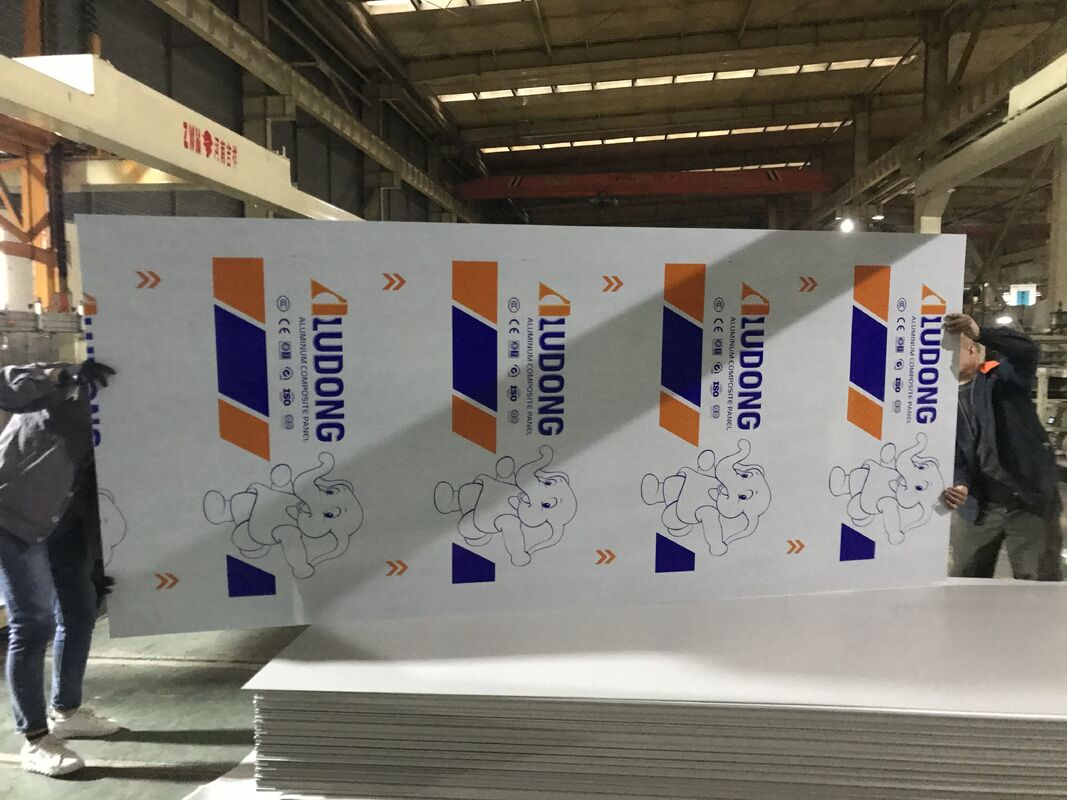 Panel compuesto de aluminio PE de calidad griega para letreros y decoración de interiores