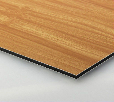 Panel compuesto de aluminio de película protectora OEM con acabado de superficie y fondo decorativo