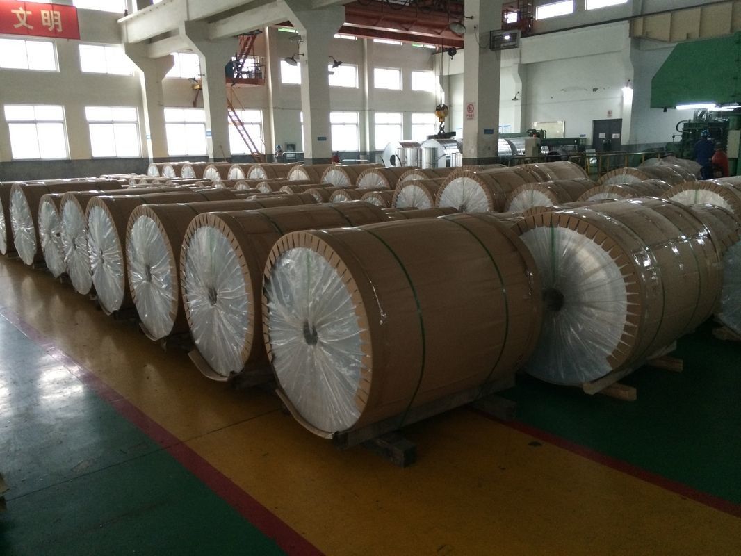 Fácil de limpiar y mantener bobina de aluminio prepintada para fachadas y paredes de edificios de bajo mantenimiento
