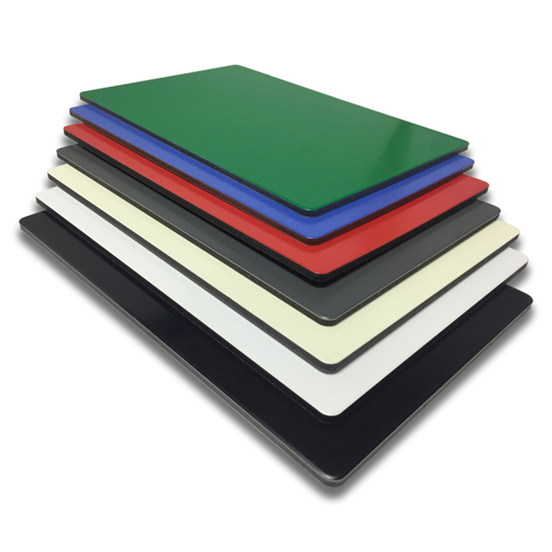Revestimiento en PE/PVDF ACM 1220 mm de ancho para productos duraderos y de larga duración