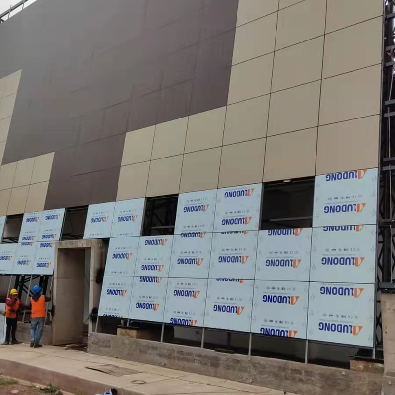 El panel compuesto de aluminio 1220m m del ACP PE para la decoración de la pared de cortina de las hojas del revestimiento