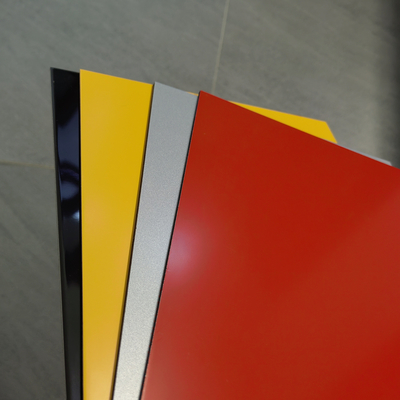 el panel compuesto de aluminio de 4mm*0.3 ACP PVDF para la decoración externa del revestimiento de la pared