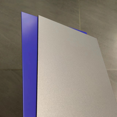 el panel compuesto de aluminio de 4m m ACP con la capa de PVDF para el revestimiento de la pared exterior
