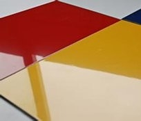Panel de aluminio compuesto de color brillante de peso ligero ACP para uso en edificios e interiores