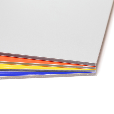 Moderno 3 mm anti-saratch personalizado de dibujo a prueba de fuego de aluminio panel compuesto para cortina de pared de alfombras refugio en el interior
