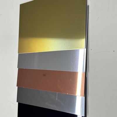 Mejorar la durabilidad y la estética con el panel compuesto de aluminio laminado con película de alto brillo PVDF